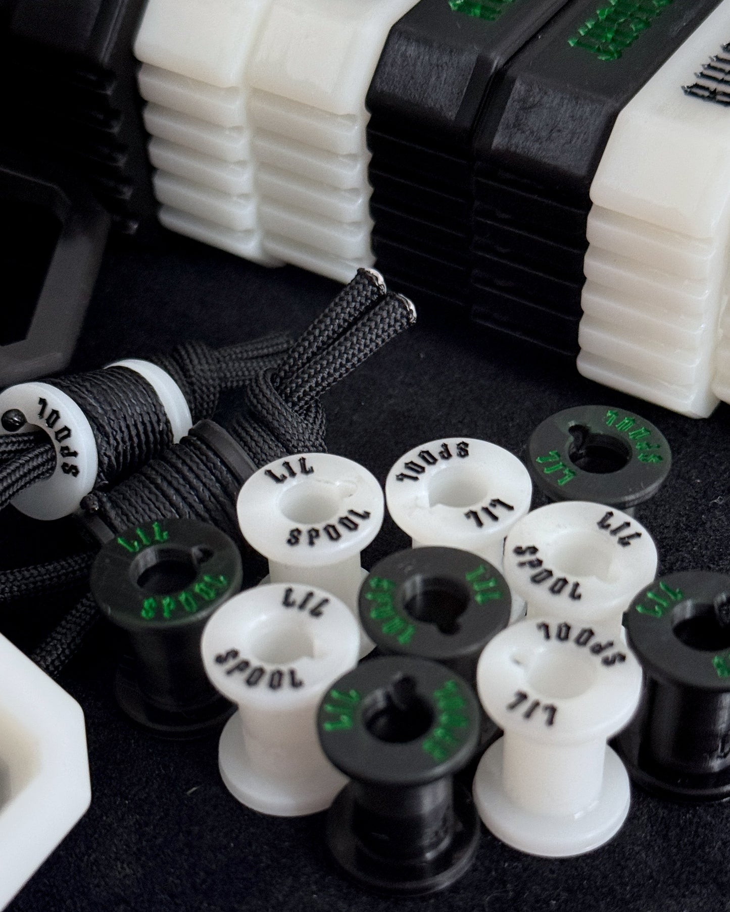 8BB LIL SPOOL POCKET SFK TOY - NIGHT