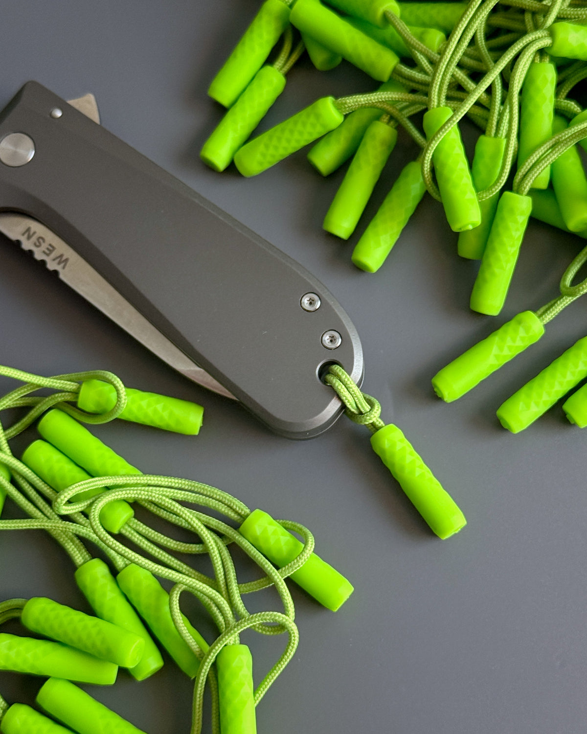 ZIPPER NUNCHUCKS 4-PACK (LIME)