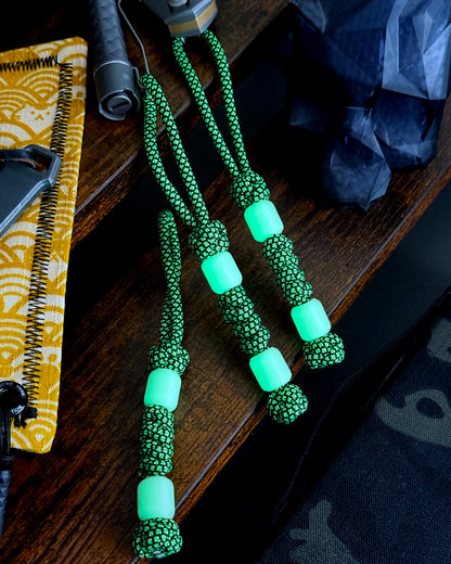 EVERFORGE GREEN-GLOW BARREL LANYARD