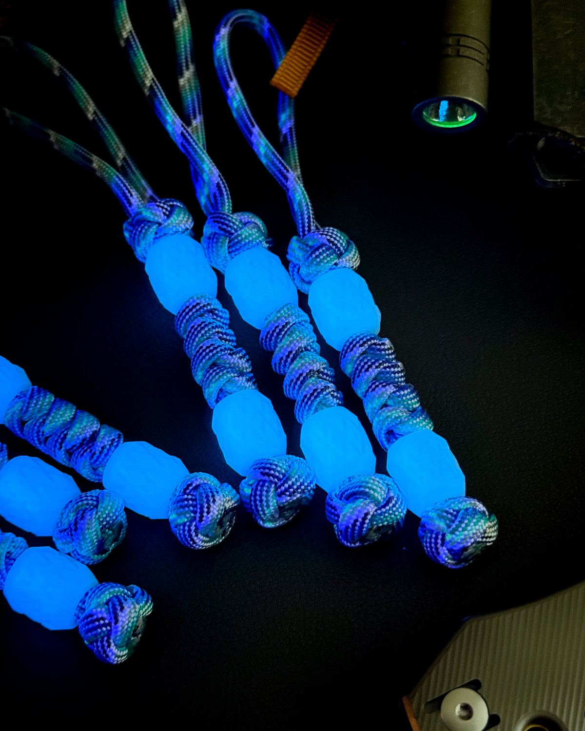 EVERFORGE BLUE-GLOW FRAG LANYARD