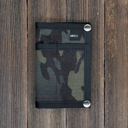 ARC COMPANY THE BOLDER WALLET (CAMO)
