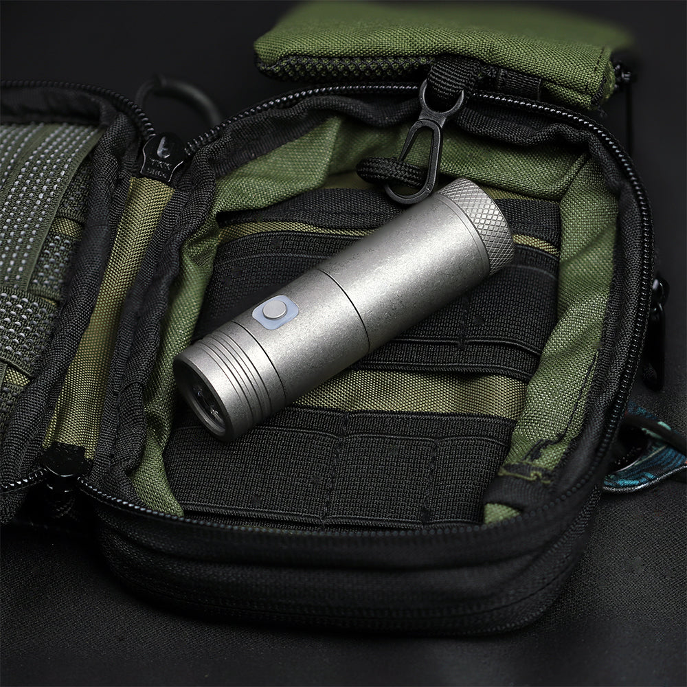 DAPPER DESIGN HIKARI POCKET FLASHLIGHT W/ CLIP (STONEWASHED TITANIUM)