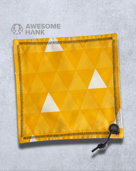 YELLOW LEAF TRIGON HANDKERCHIEF (XL)