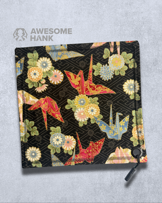 MIDNIGHT CRANE HANDKERCHIEF (HUSKY)