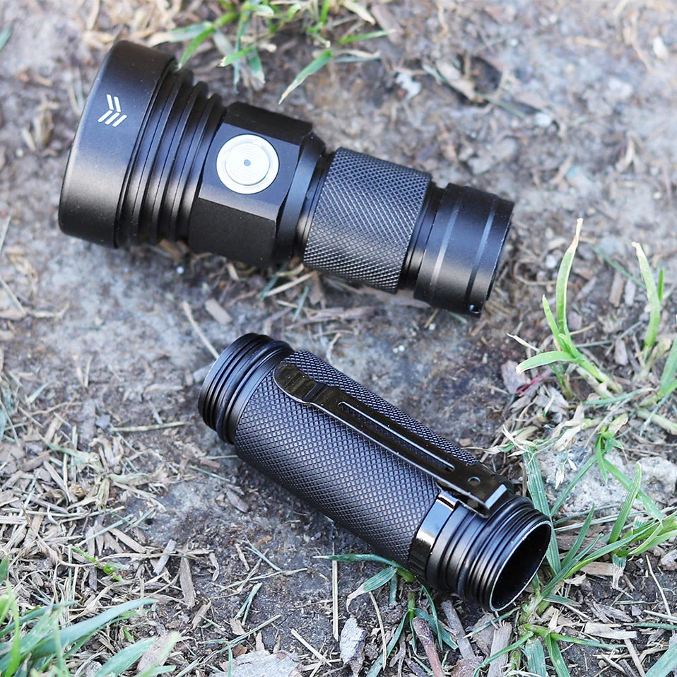 DAPPER DESIGN DART MINI POCKET THROWER FLASHLIGHT W/ EXTENSION TUBE